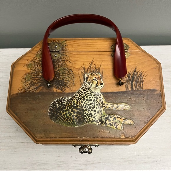 Vintage Safari Wooden Decoupaged Purse Case with Lucite Handle Artist Signed - Picture 2 of 16